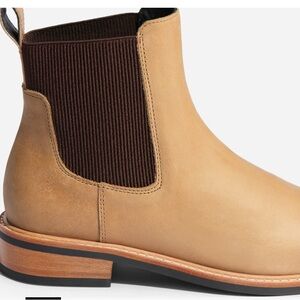 Nisolo Carmen Chelsea Boot 2.0 Almond Size 7